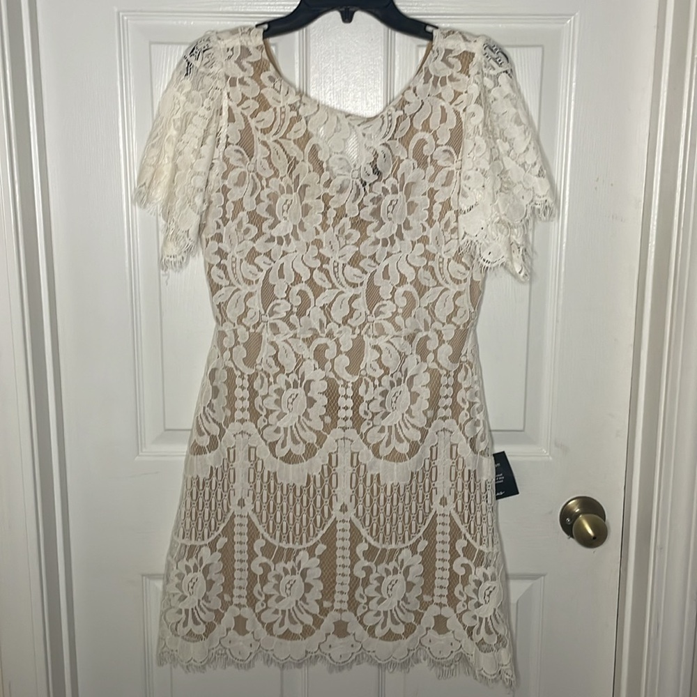Pearson White Lace Short Sleeve Dress - Brand New - Picture 2 of 7